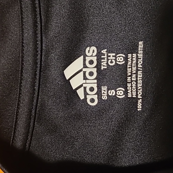 Adidas Athletic Shirt  - Boys Small - Picture 4 of 6